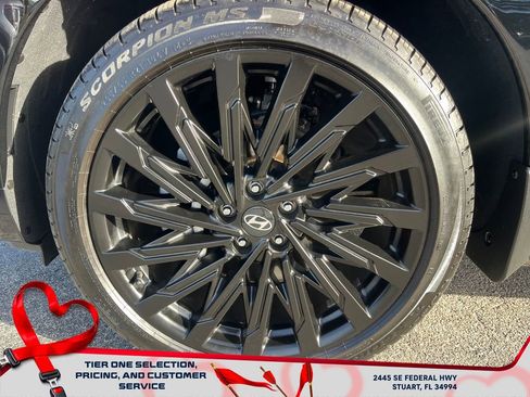 Used 2025 Hyundai Santa Fe Calligraphy image 9