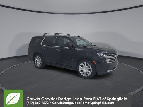 Used 2023 Chevrolet Tahoe High Country AWD/4WD image 2