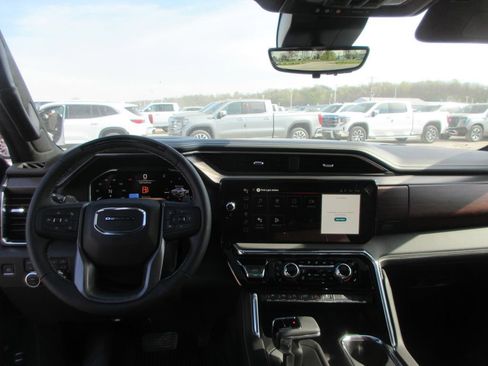 New 2026 GMC Sierra 1500 Denali Ultimate image 17