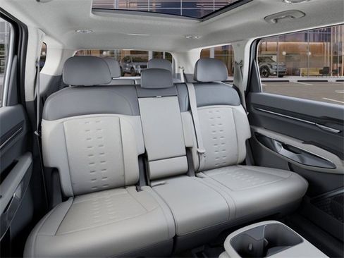 New 2026 Kia EV9 Wind image 16