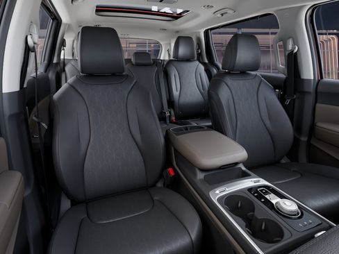 New 2026 Kia Carnival SX FWD image 15