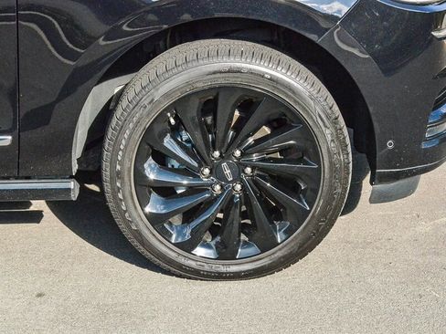 Used 2021 Lincoln Navigator L Reserve image 13