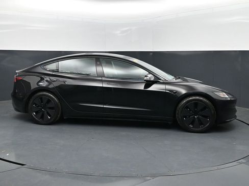 Used 2024 Tesla Model 3 Standard Range RWD image 23