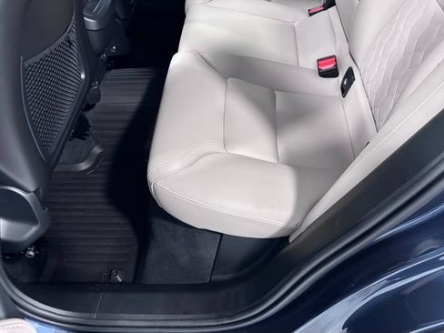 Certified 2026 Volvo XC60 B5 Plus AWD/4WD image 21