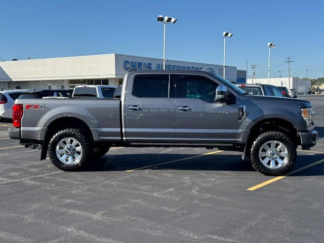 Used 2022 Ford F350 Platinum w/ FX4 Off-Road Package AWD/4WD image 1