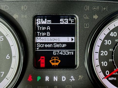 Used 2020 RAM 1500 Classic SLT image 15