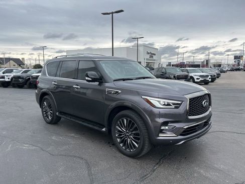 Used 2024 INFINITI QX80 Premium Select w/ Cargo Package image 4