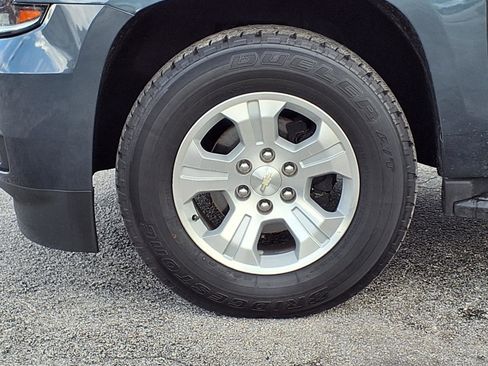 Certified 2019 Chevrolet Tahoe LT w/ Luxury Package AWD/4WD image 33