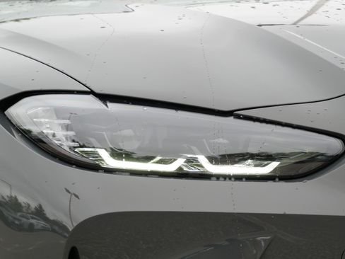 Used 2024 BMW M4 xDrive Competition w/ Executive Package AWD/4WD image 8