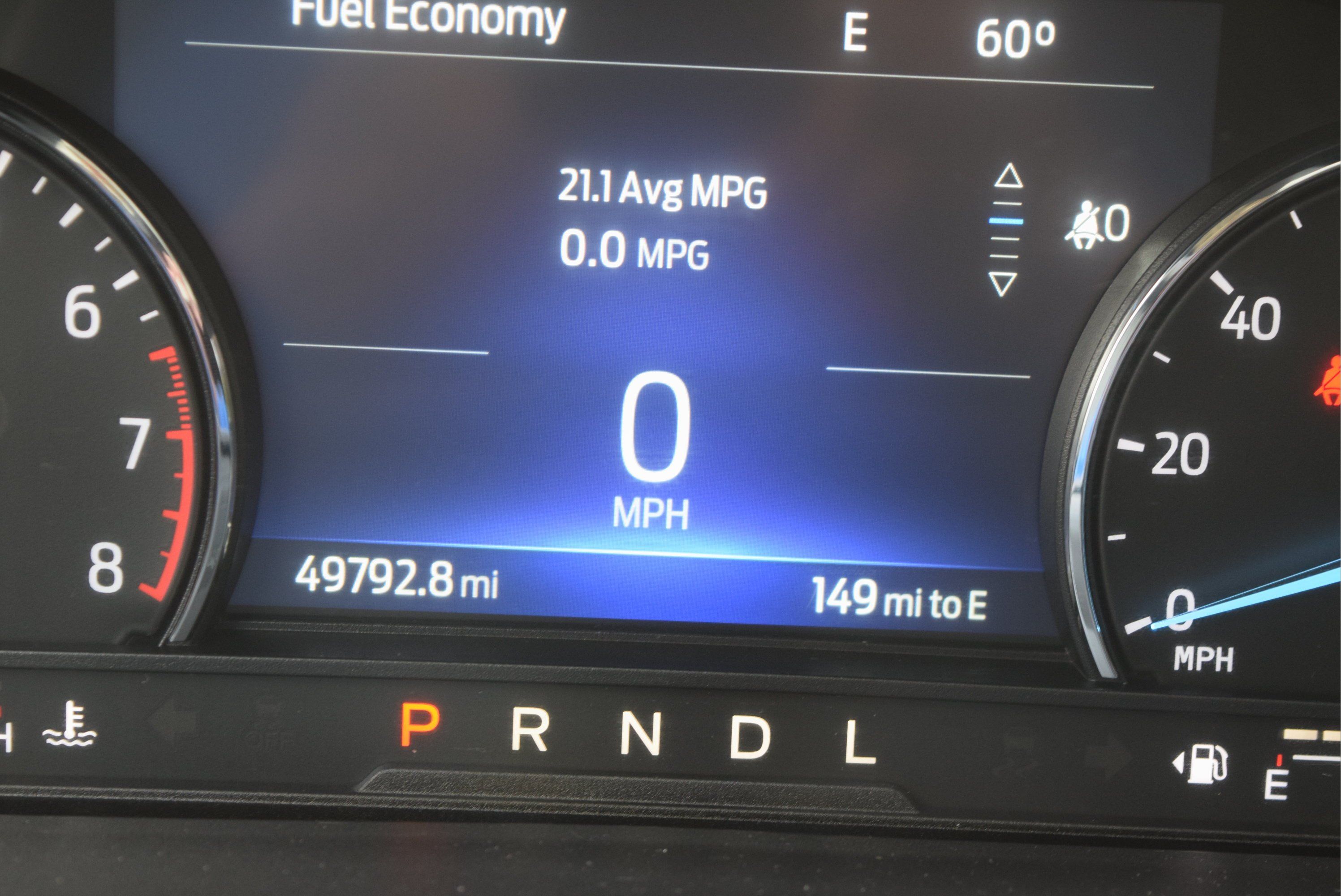 Used 2022 Ford Explorer XLT w/ Equipment Group 202A AWD/4WD image 15