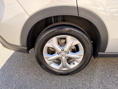 Certified 2023 Honda HR-V LX image 9