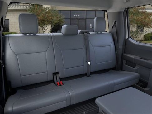 New 2026 Ford F250 XL w/ FX4 Off-Road Package image 11
