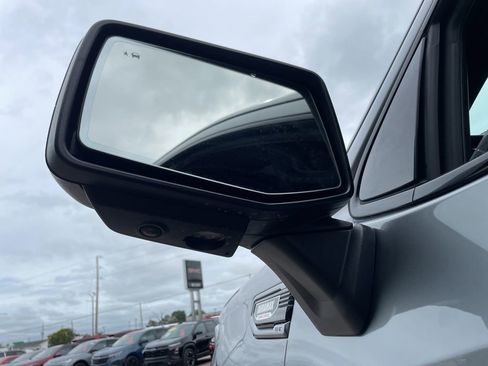 Used 2026 GMC Sierra 1500 AT4 w/ AT4 Premium Package AWD/4WD image 15