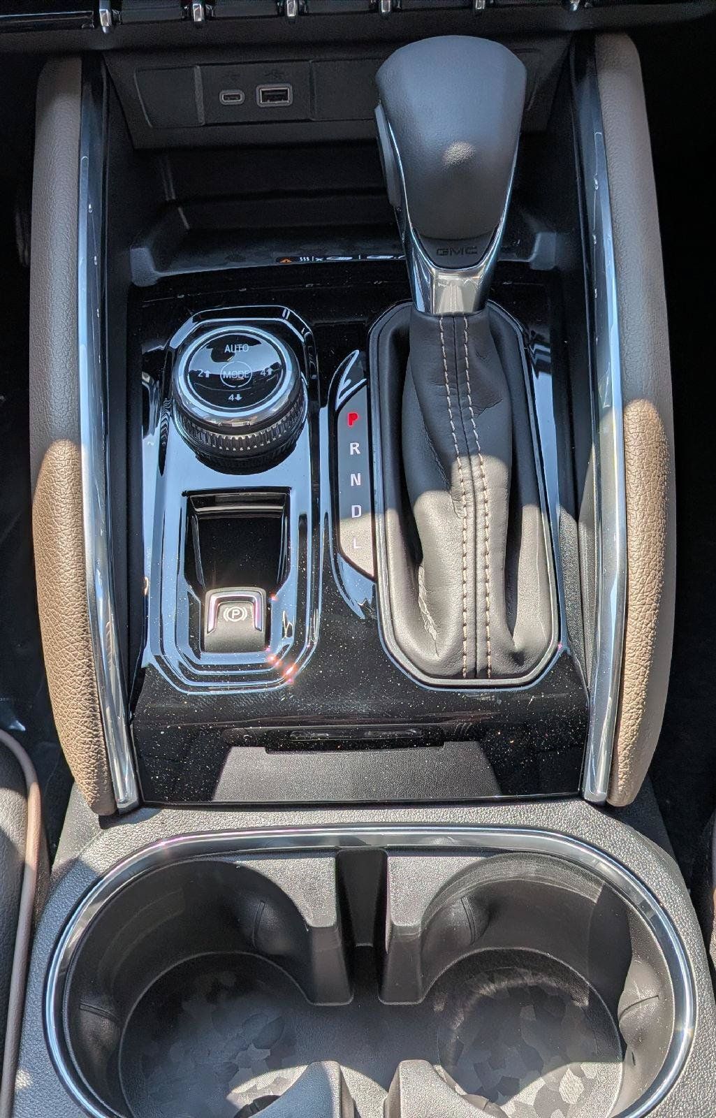 New 2026 GMC Canyon Denali AWD/4WD image 19