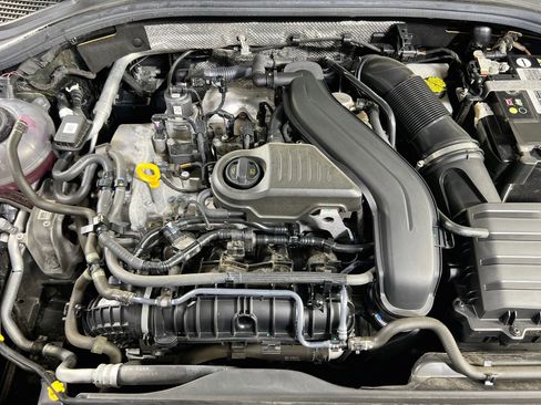 Used 2023 Volkswagen Jetta SE FWD image 27