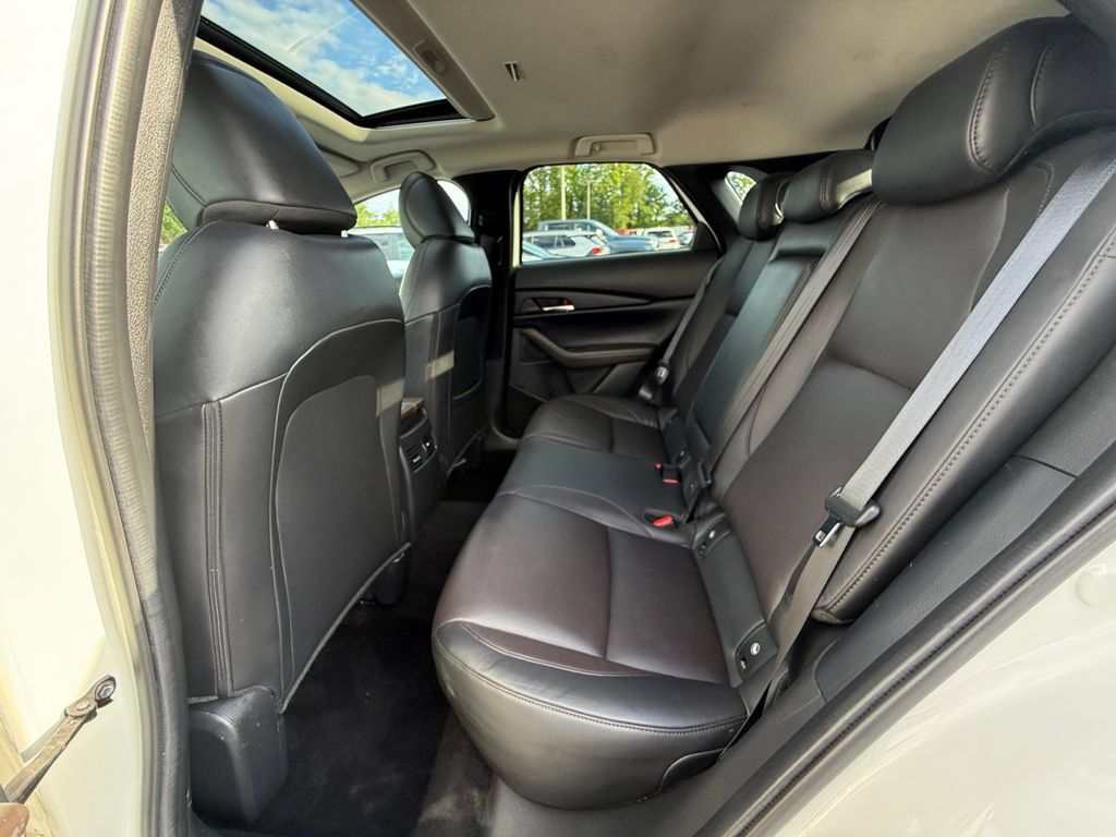 Used 2023 MAZDA CX-30 AWD 2.5 S w/ Premium Package image 25