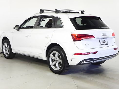Used 2023 Audi Q5 2.0T Premium w/ Convenience Package image 9