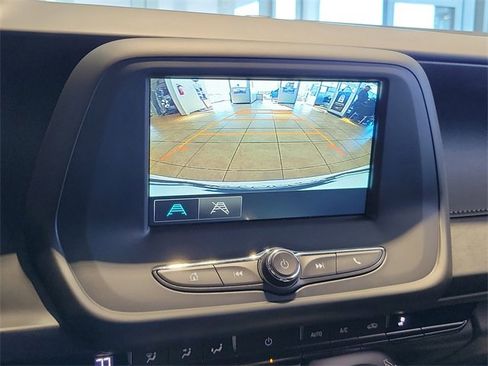 Used 2018 Chevrolet Camaro LT image 19