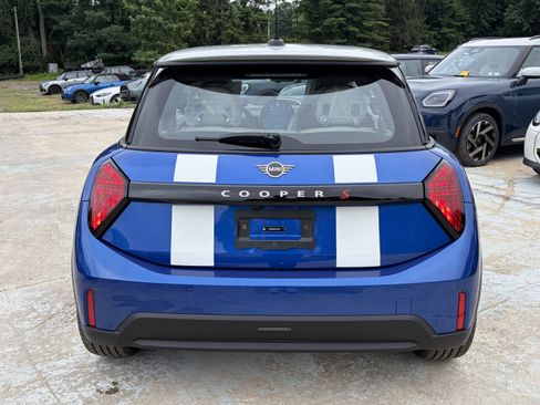 New 2026 MINI Cooper S FWD image 5