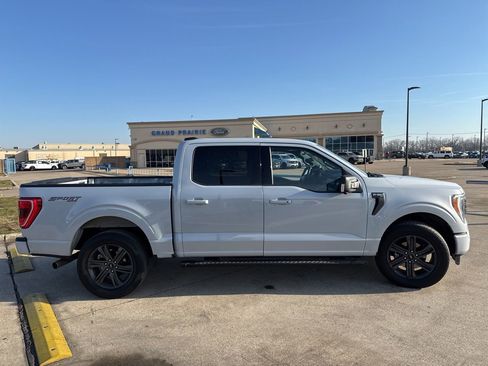 Certified 2022 Ford F150 XLT w/ Equipment Group 302A High image 17