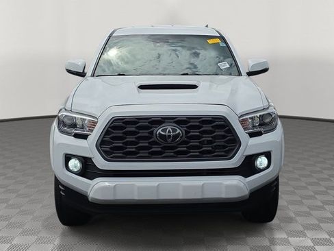Used 2021 Toyota Tacoma TRD Sport RWD image 2