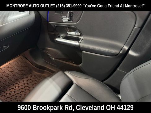 Used 2021 Mercedes-Benz GLA 250 4MATIC image 39