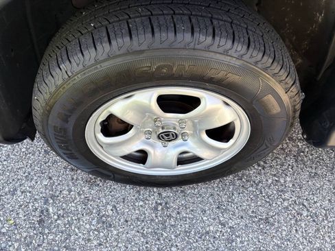 Used 2015 Honda CR-V LX image 9