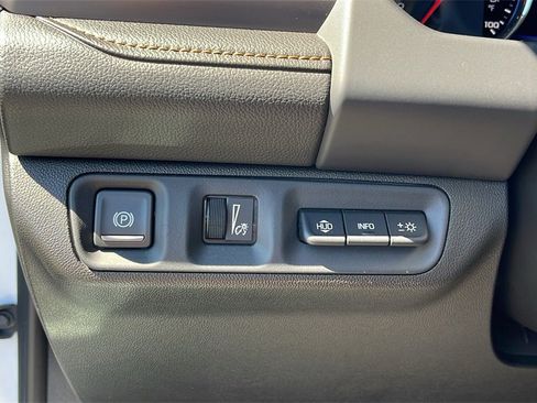 Used 2023 GMC Acadia AT4 w/ Technology Package image 25