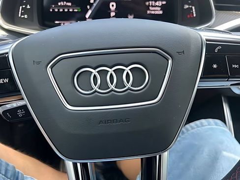 Used 2025 Audi S7 Prestige AWD/4WD image 28