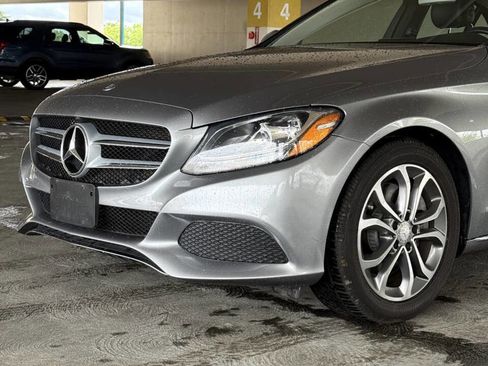 Used 2016 Mercedes-Benz C 300 Sedan image 9