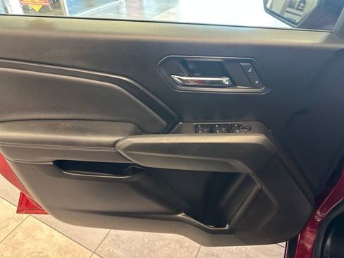 Used 2023 GMC Canyon Elevation w/ Convenience Package AWD/4WD image 21