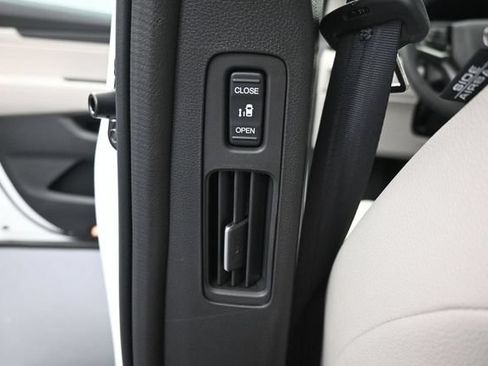 New 2026 Honda Odyssey EX-L image 31