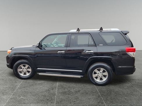 Used 2010 Toyota 4Runner Limited image 4