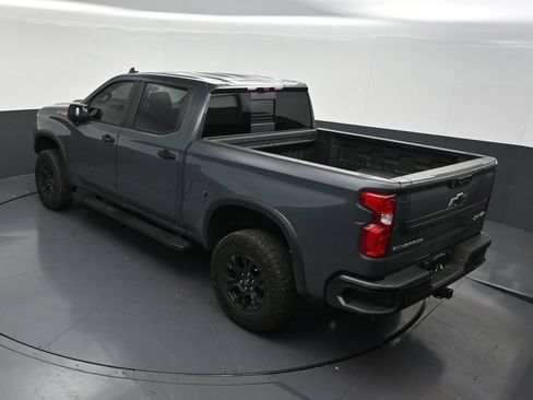 Used 2025 Chevrolet Silverado 1500 ZR2 w/ Technology Package AWD/4WD image 18