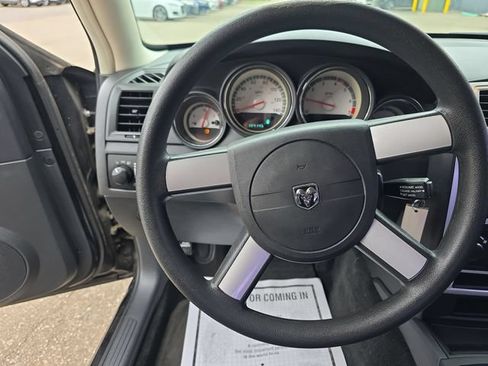 Used 2010 Dodge Charger SE RWD image 14