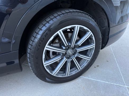 Used 2017 Audi Q7 3.0T Premium Plus image 10