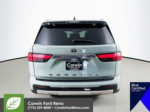 Used 2025 Toyota Sequoia Limited AWD/4WD image 9
