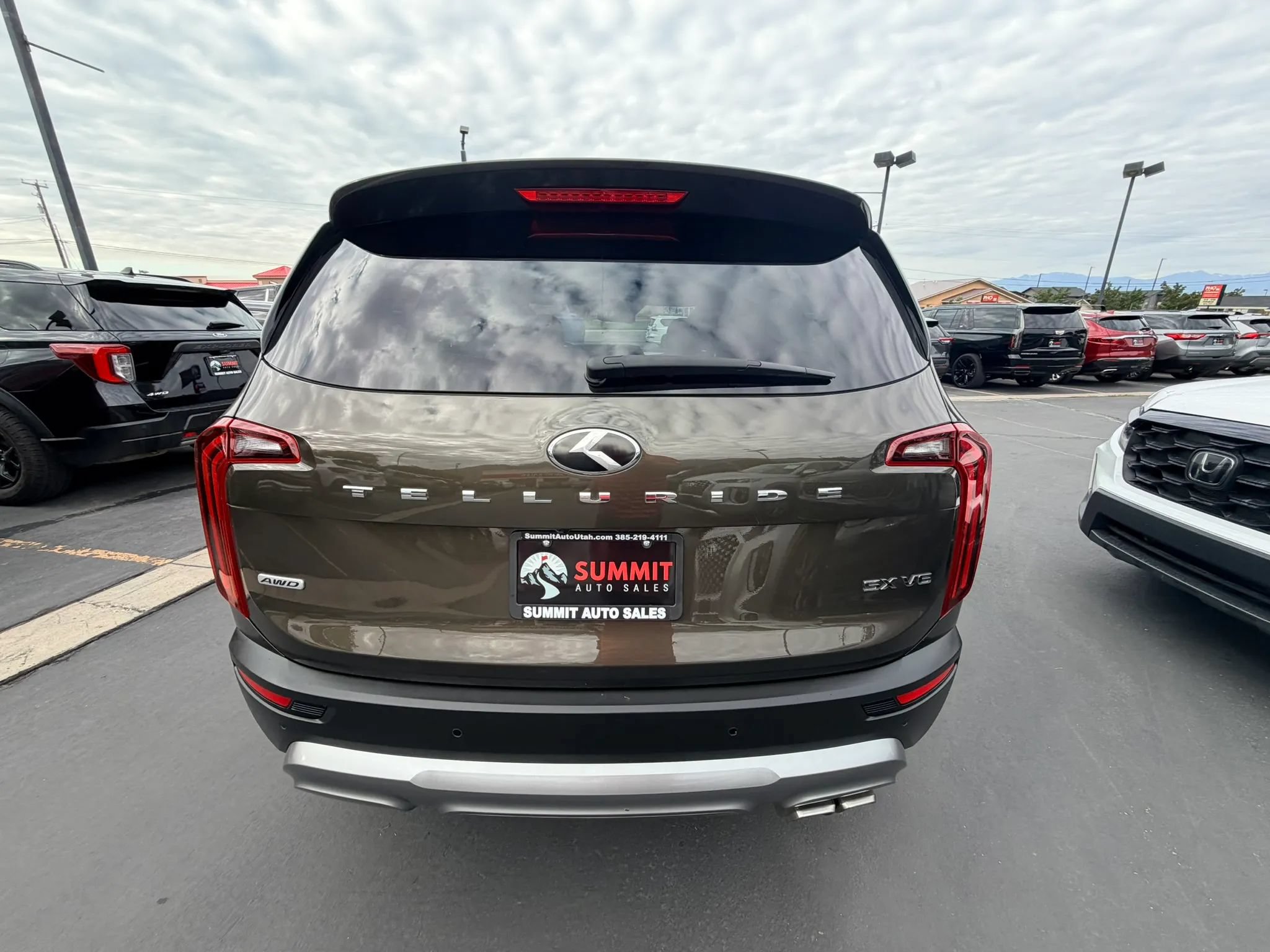 Used 2021 Kia Telluride SX w/ SX Prestige Package AWD/4WD image 4