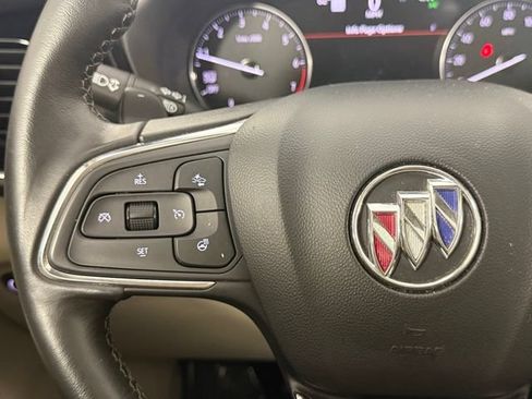 Used 2023 Buick Envision Avenir FWD image 30