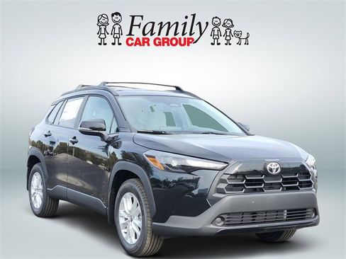 New 2026 Toyota Corolla Cross LE image 2