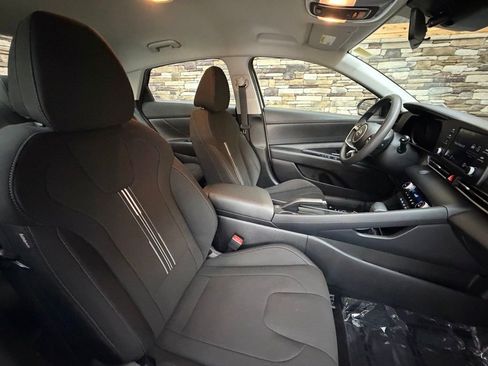 Certified 2023 Hyundai Elantra SEL image 15