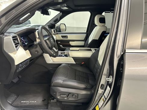 Used 2024 Toyota Sequoia Capstone image 16