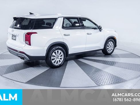 Used 2025 Hyundai Palisade SE FWD image 10