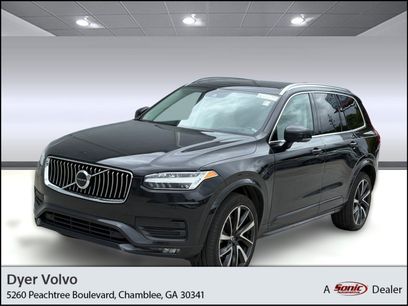 Used 2022 Volvo XC90 T6 Momentum w/ Advanced Package