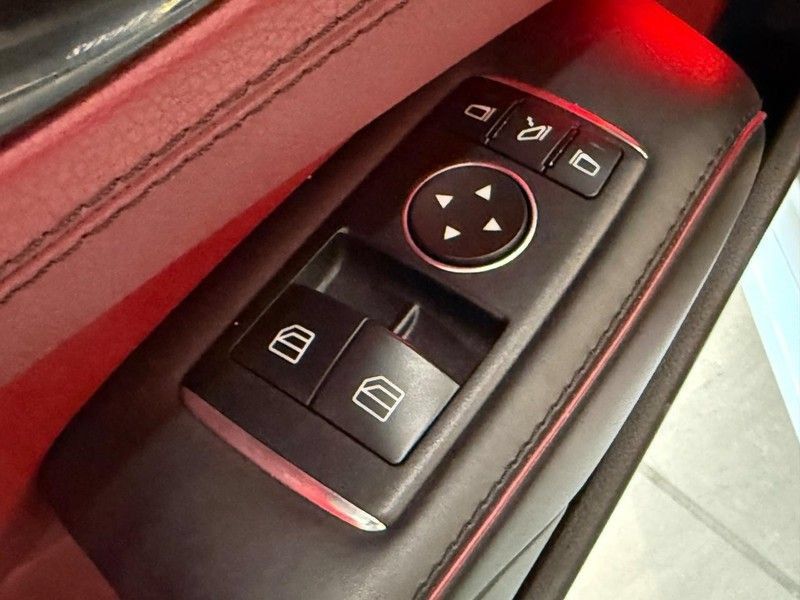 Used 2019 Mercedes-Benz SL 550 image 21
