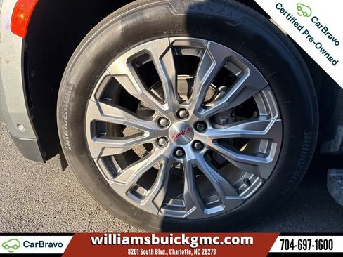 Used 2023 GMC Yukon Denali w/ Denali Reserve Package image 17