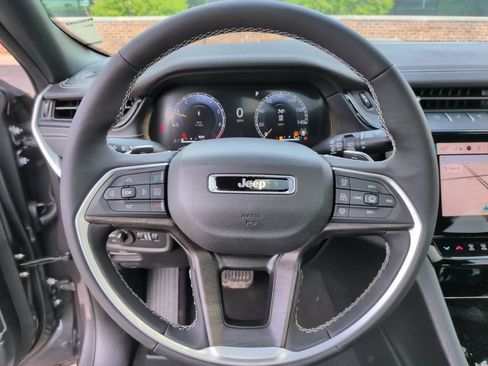 New 2026 Jeep Grand Cherokee L Limited AWD/4WD image 22