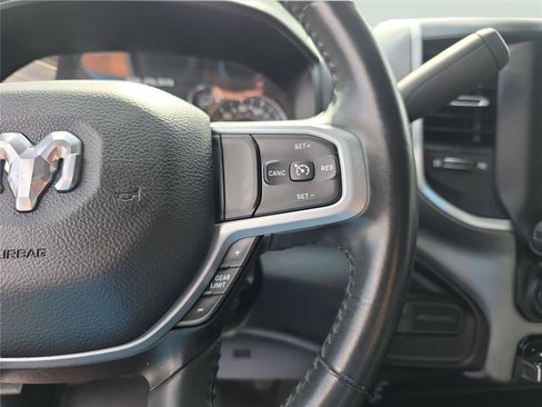 Used 2023 RAM 2500 Big Horn w/ Level 1 Equipment Group image 23