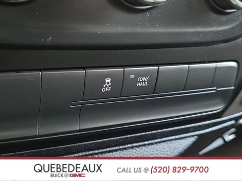 Used 2016 RAM 1500 Express RWD image 19