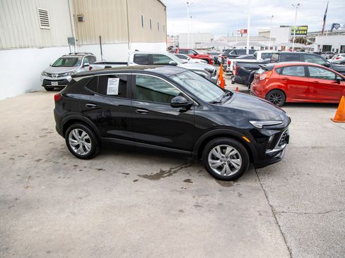 Used 2025 Buick Encore GX Preferred w/ Advanced Technology Package image 6